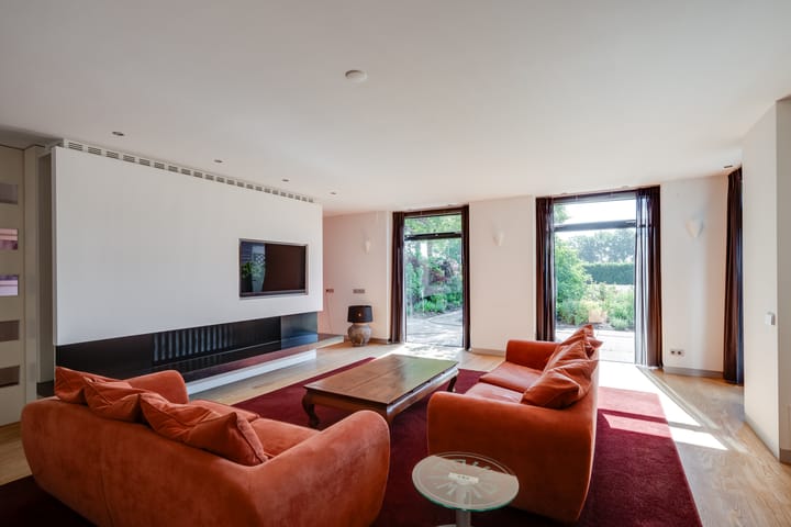 Foto 10 van Rucphenseweg 3