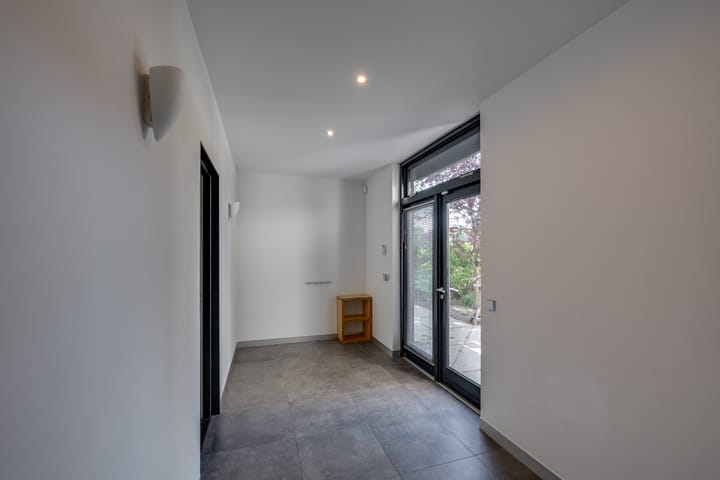 Foto 13 van Rucphenseweg 3