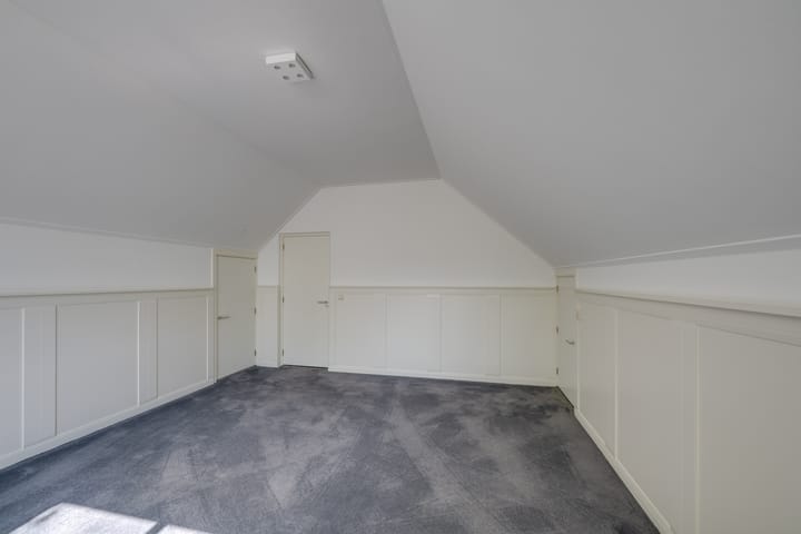 Foto 28 van Rucphenseweg 3