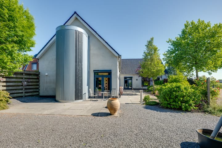 Foto 43 van Rucphenseweg 3