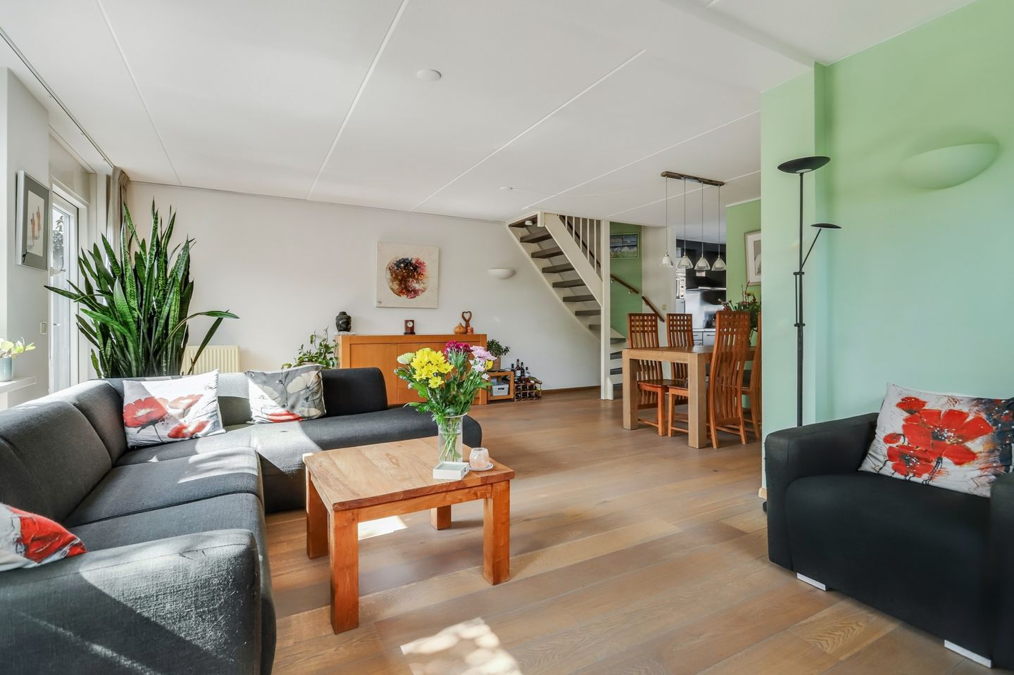 Foto 10 van Albert Schweitzerstraat 58