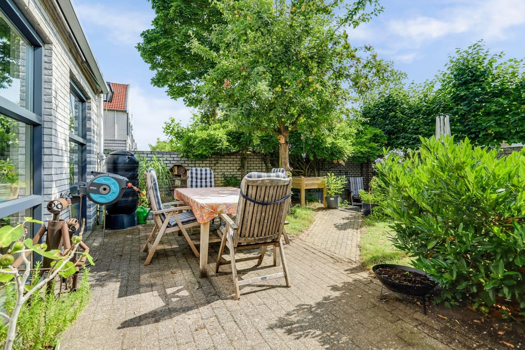 Foto 28 van Albert Schweitzerstraat 58