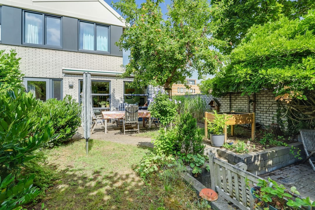 Foto 31 van Albert Schweitzerstraat 58