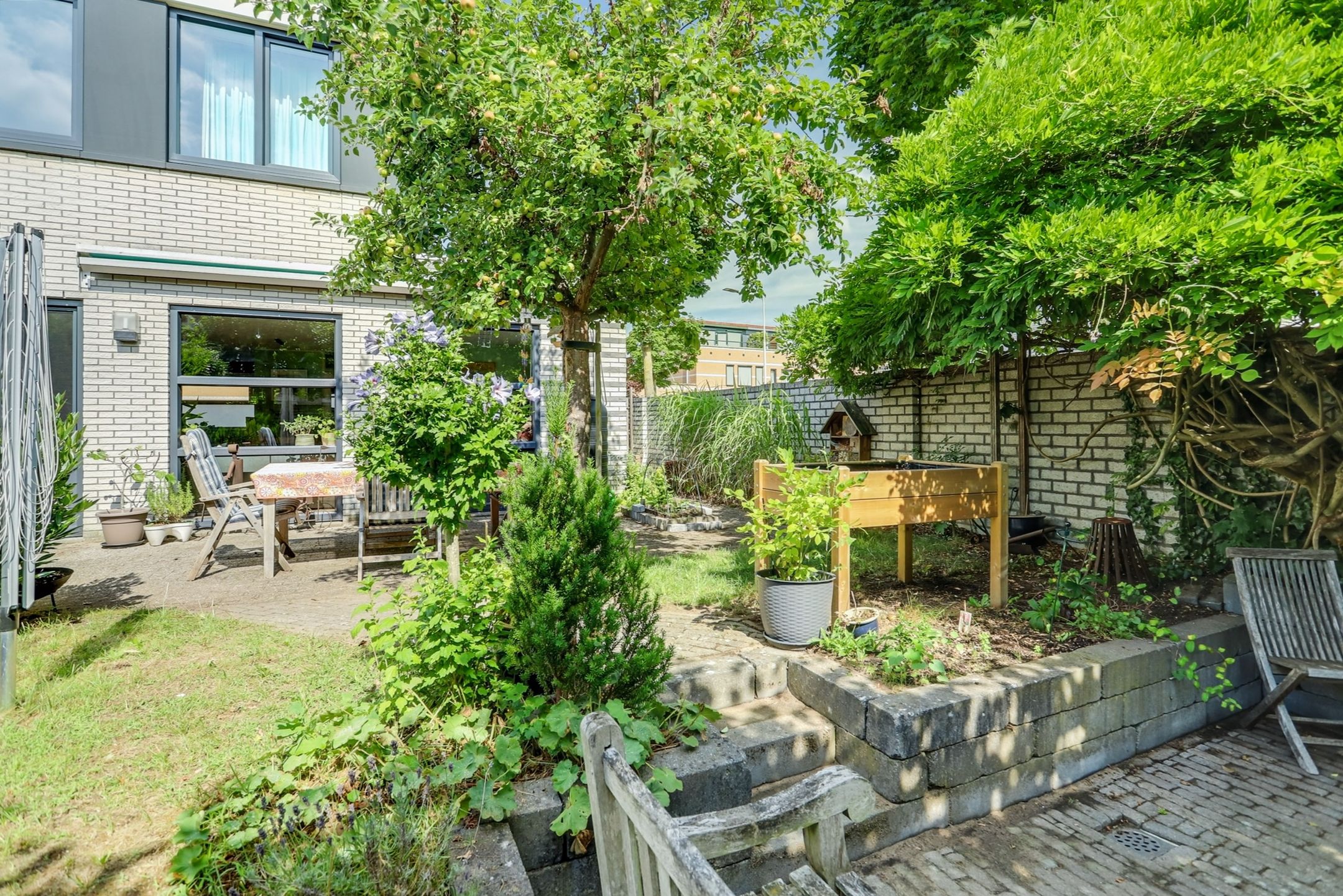 Foto 33 van Albert Schweitzerstraat 58