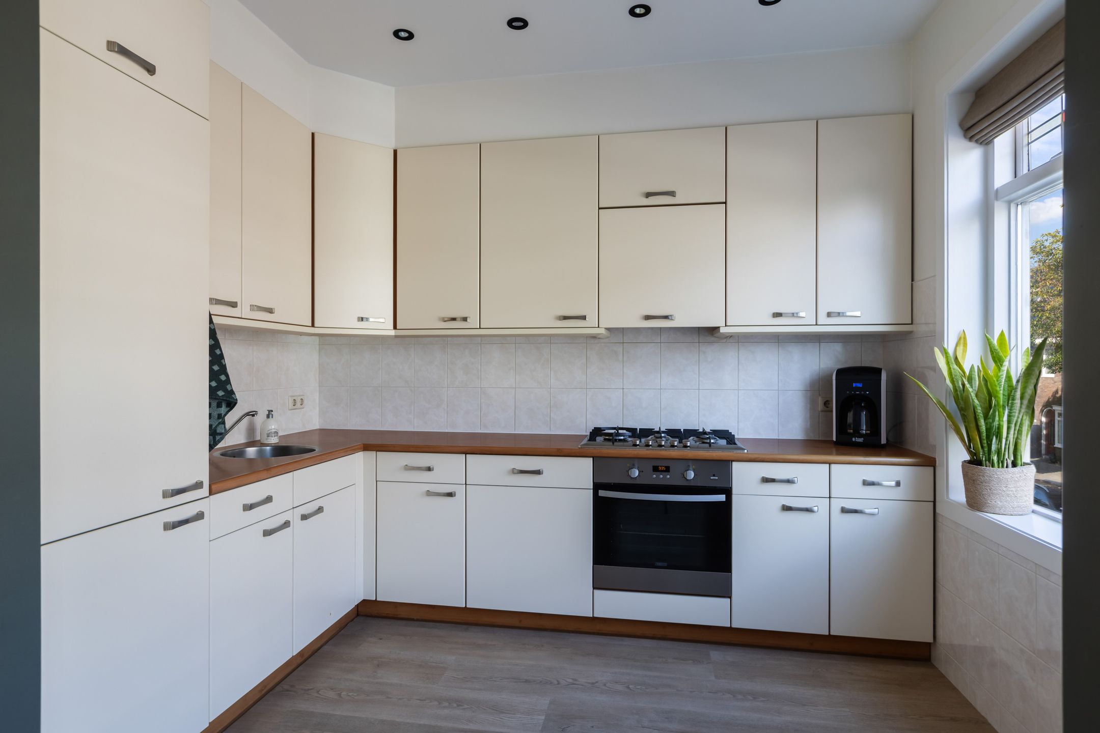 Foto 21 van Hasebroekstraat 2