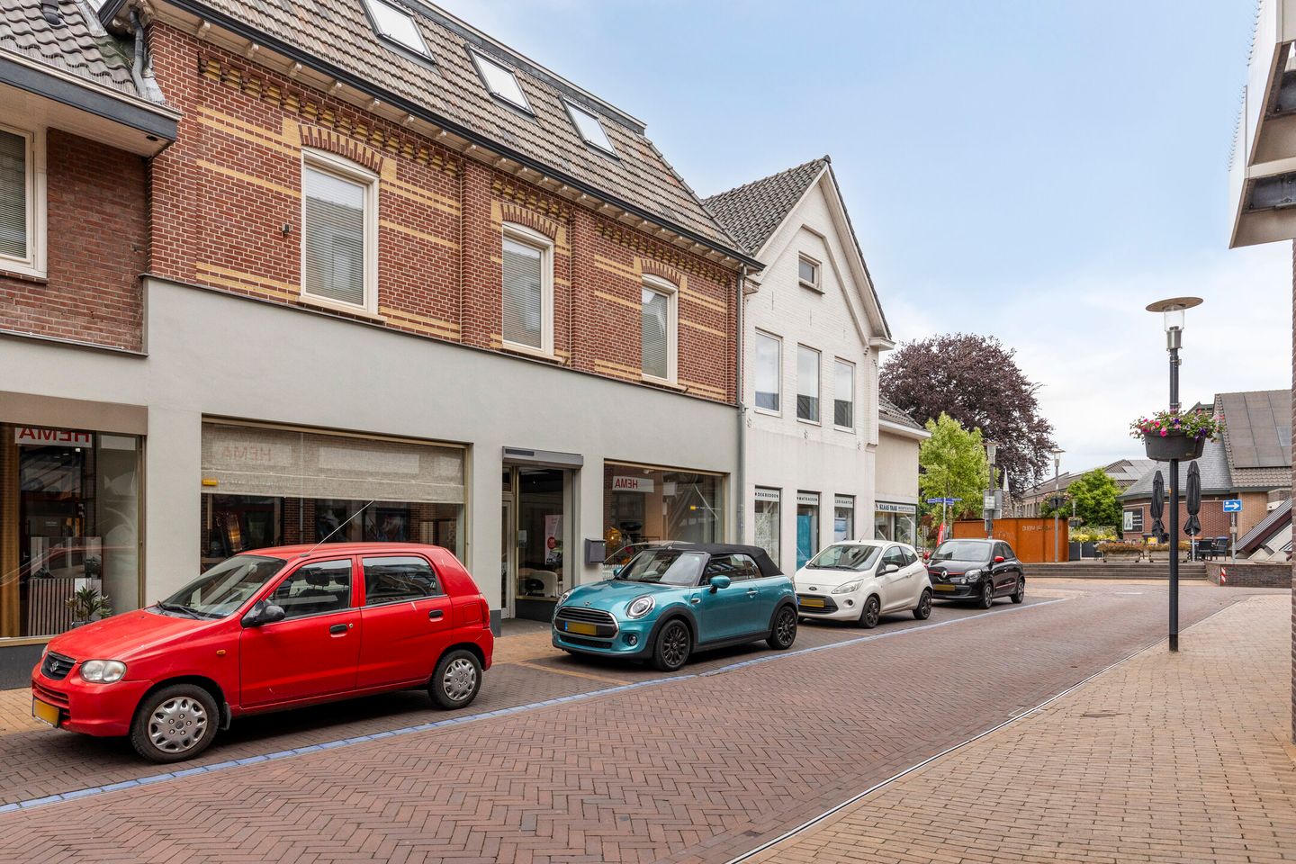 Photo 5 of Spoorstraat 8-F