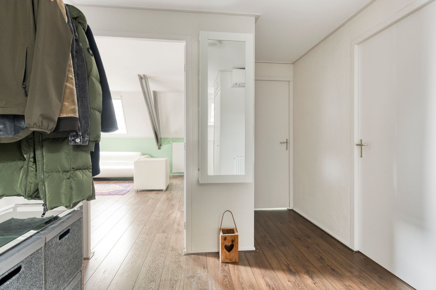 Photo 10 of Spoorstraat 8-F