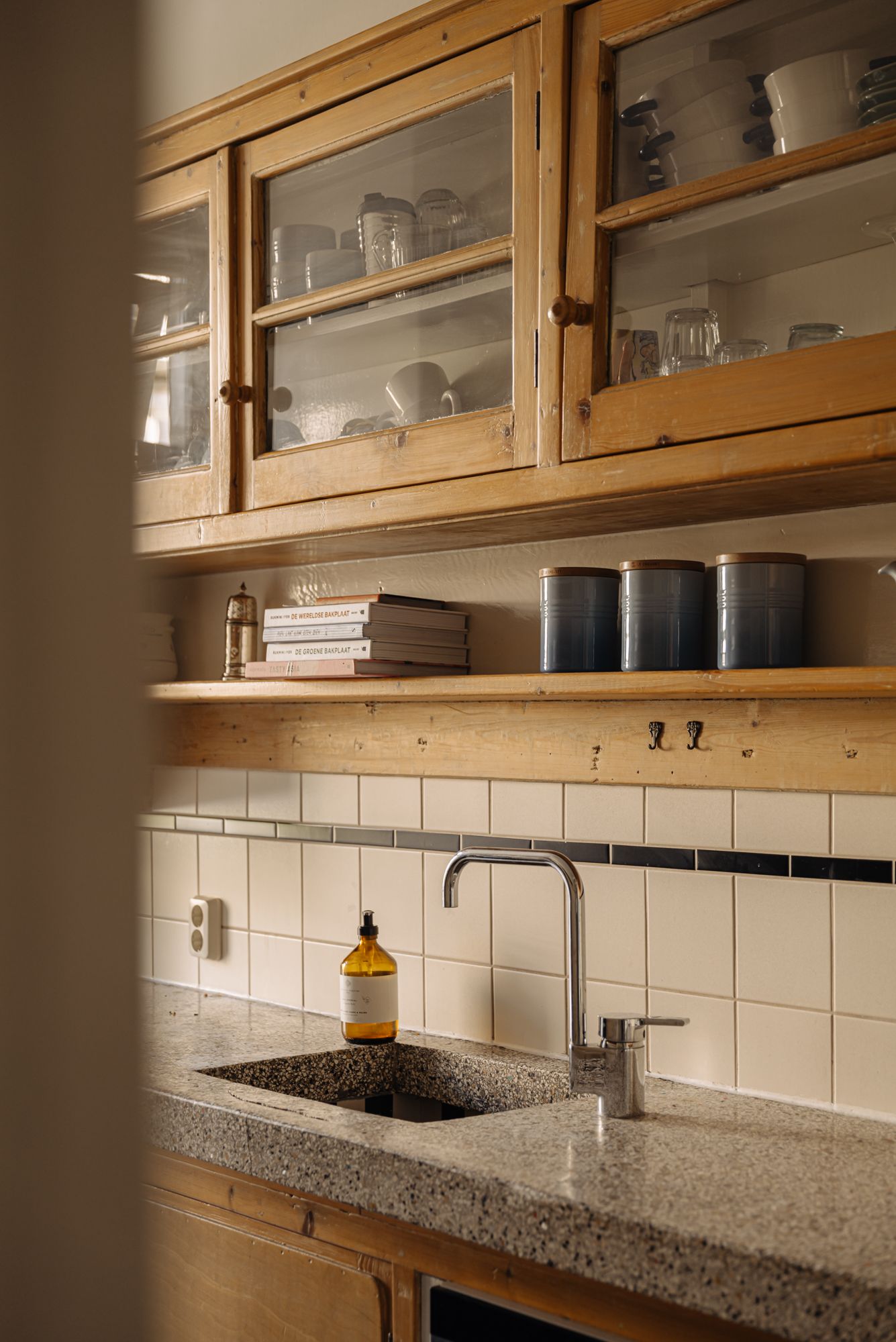 Foto 15 van Uiterwaardenstraat 338-1