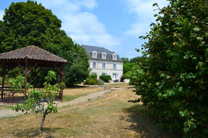 Foto 28 van SAINT SAUD LACOUSSIÈRE