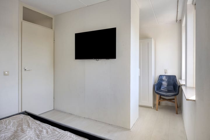 Foto 24 van Eeltsjebaes 18