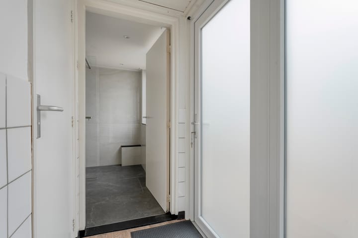 Foto 16 van Spaarbankstraat 44