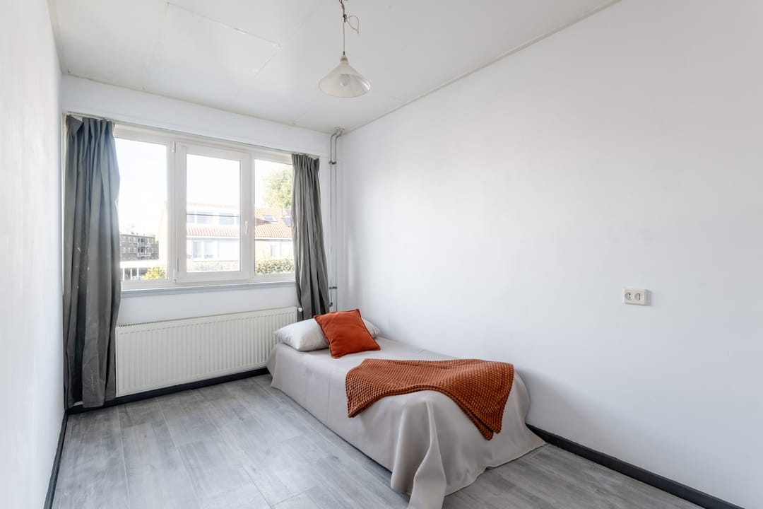 Foto 28 van Dennenstraat 77