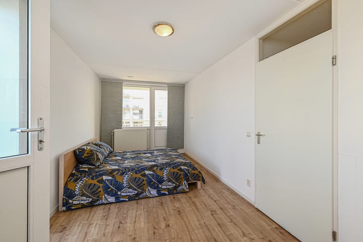 Foto 15 van Gevers Deynootweg 768