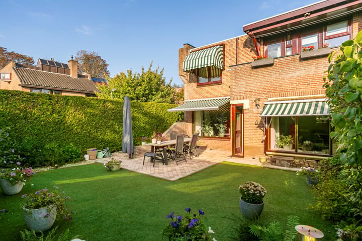 Photo 28 of Weerdesteinlaan 2