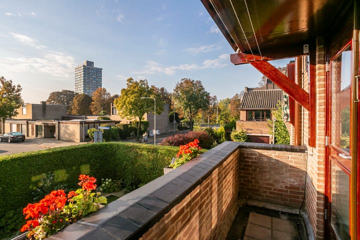 Photo 26 of Weerdesteinlaan 2