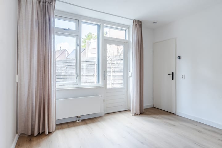 Foto 8 van Bereklauw 54