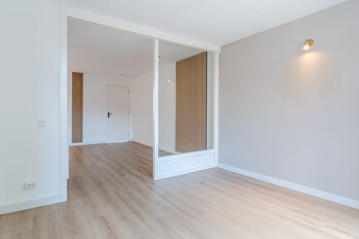 Foto 9 van Bereklauw 54