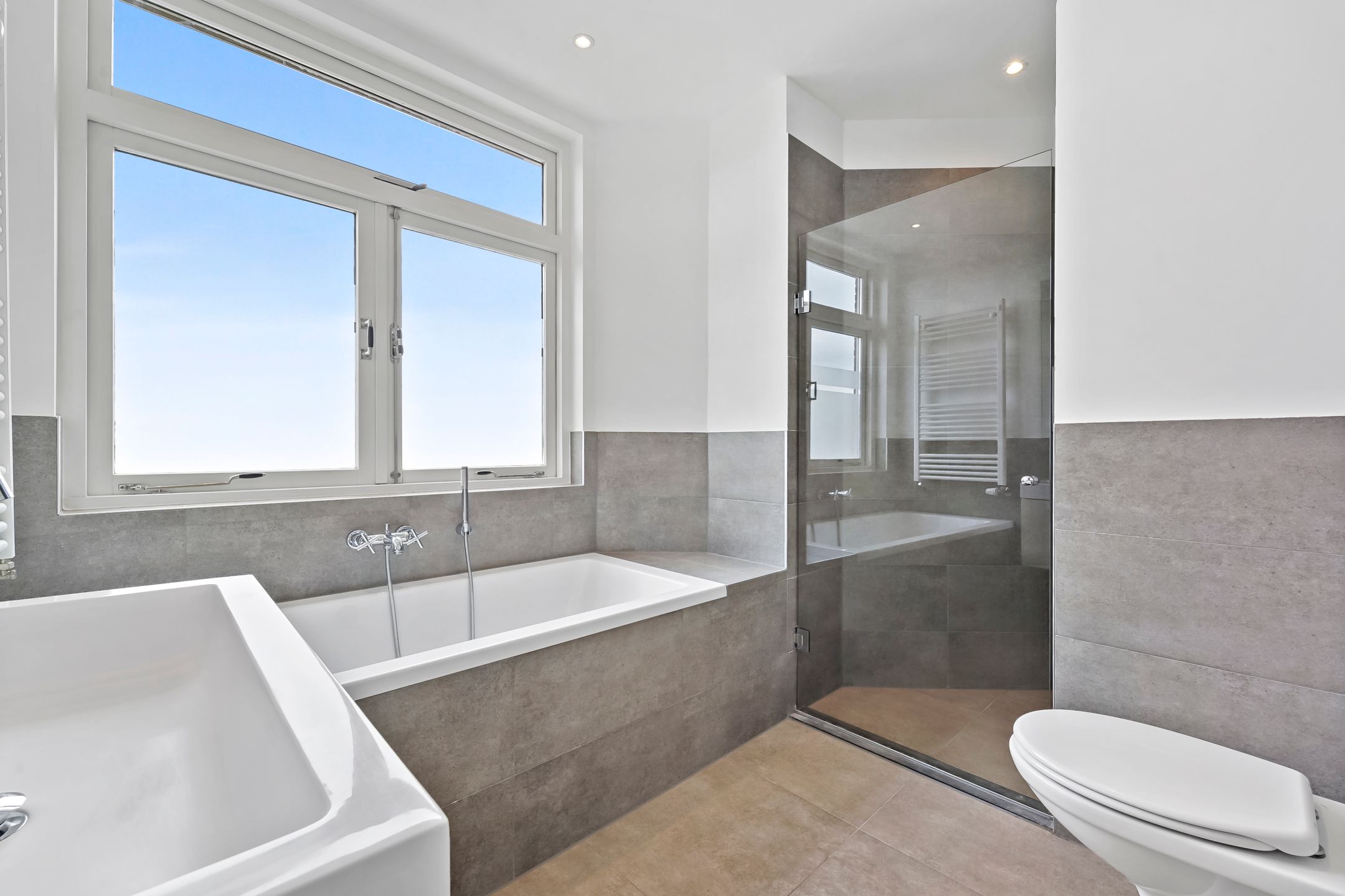 Foto 3 van Hendrik Zwaardecroonstraat 110