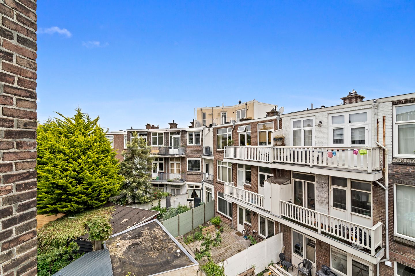 Foto 14 van Hendrik Zwaardecroonstraat 110