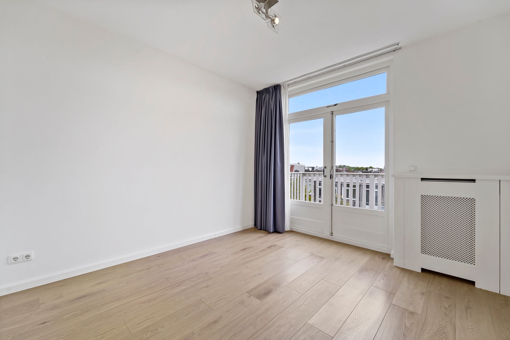 Foto 24 van Hendrik Zwaardecroonstraat 110