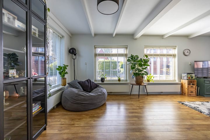 Photo 15 of Hoofdweg 27