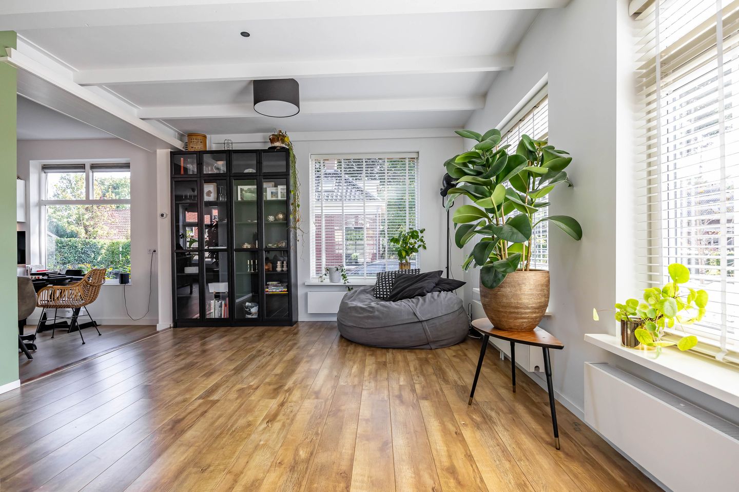 Foto 20 van Hoofdweg 27