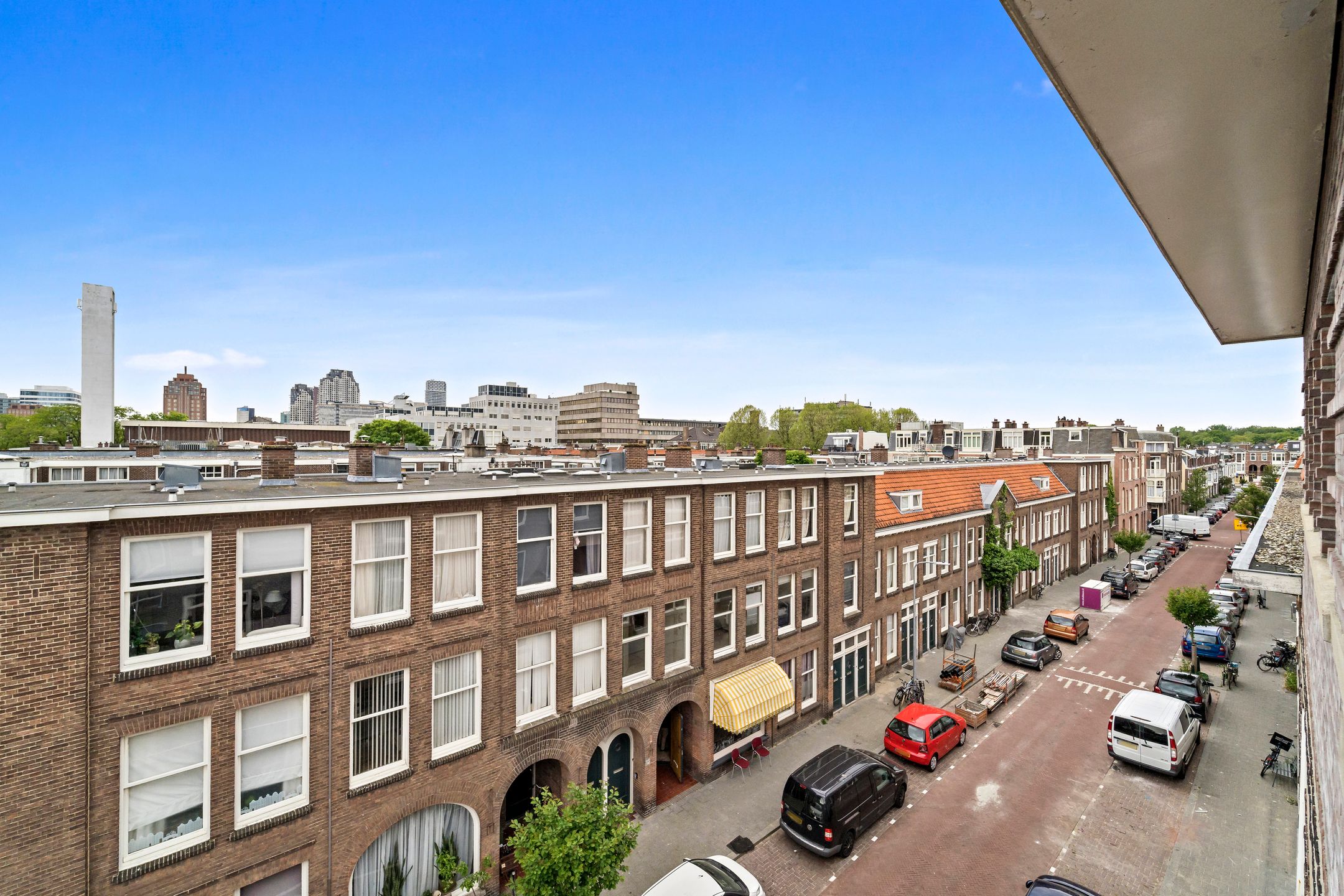 Foto 36 van Hendrik Zwaardecroonstraat 110