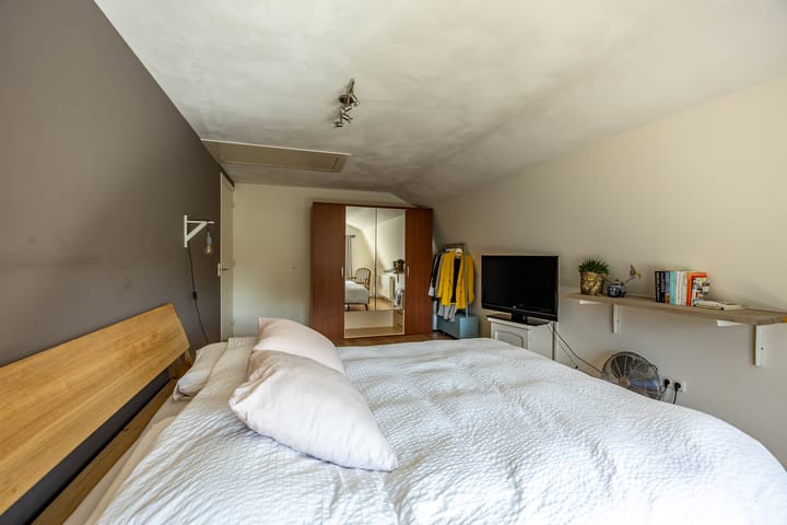 Photo 42 of Hoofdweg 27