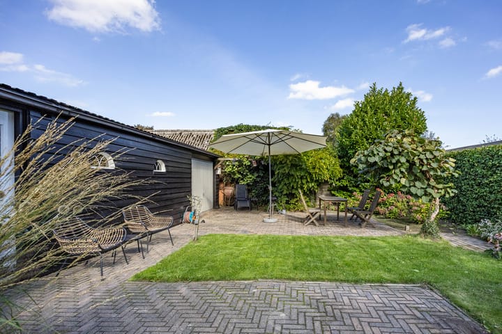 Photo 59 of Hoofdweg 27