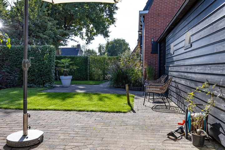 Photo 61 of Hoofdweg 27