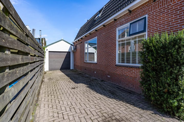 Photo 63 of Hoofdweg 27