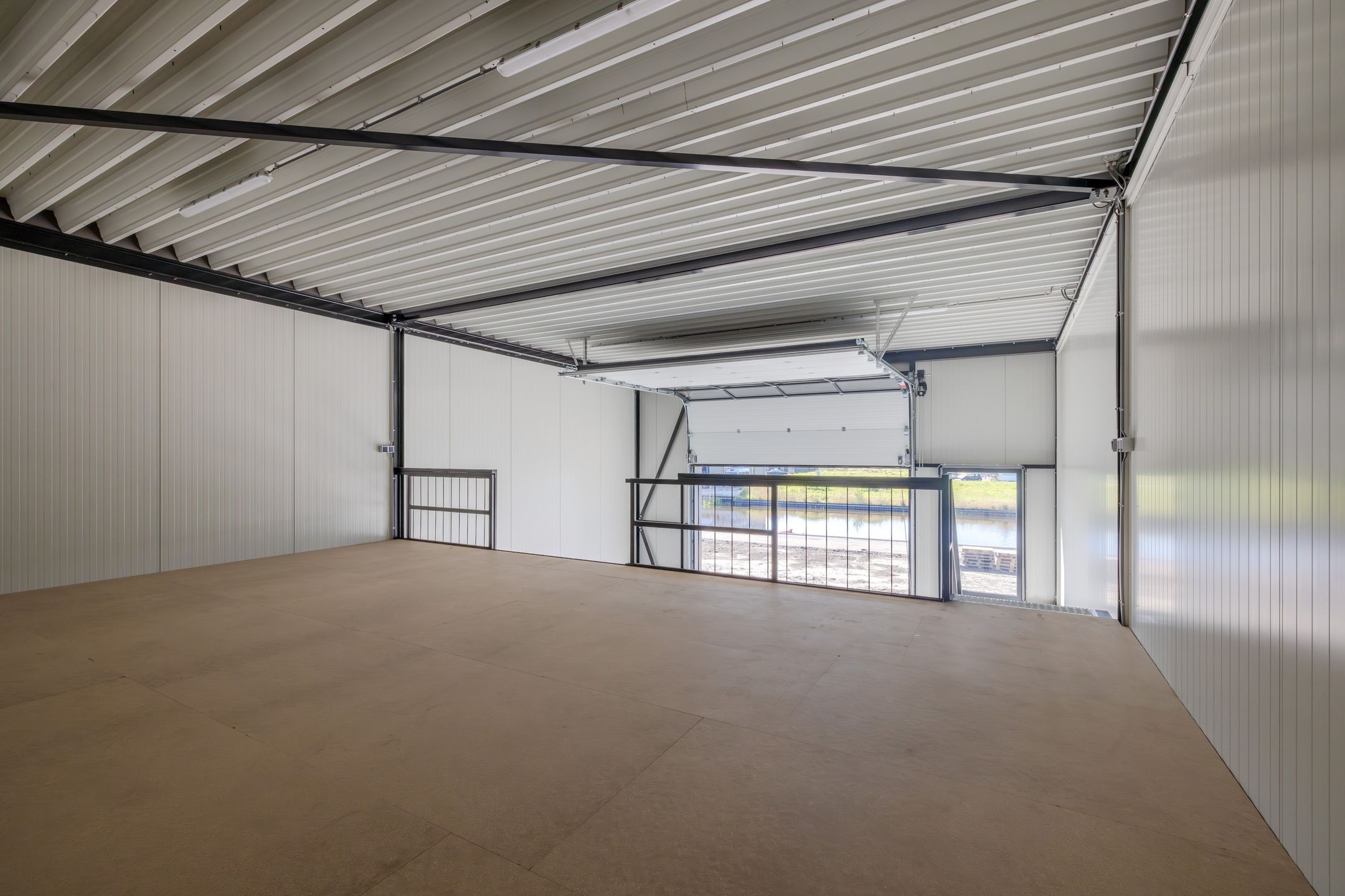 Foto 18 van Dwarsryd 7-G