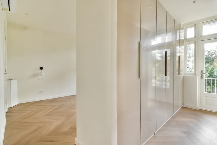 Photo 18 of Rooseveltlaan 73-1