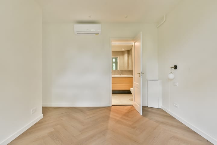 Photo 23 of Rooseveltlaan 73-1