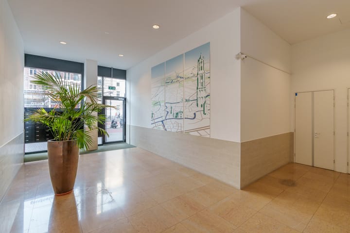 Photo 3 of Vredenburg 74