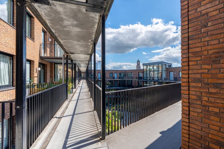 Photo 4 of Vredenburg 74