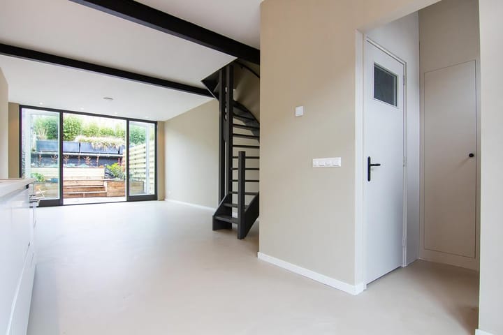 Photo 7 of Harmenjansweg 69