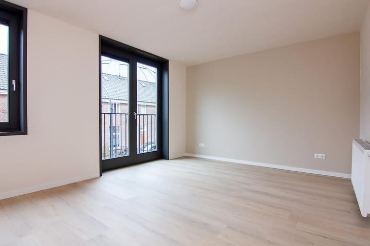 Photo 18 of Harmenjansweg 69