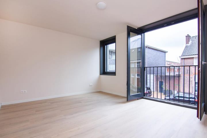 Photo 19 of Harmenjansweg 69