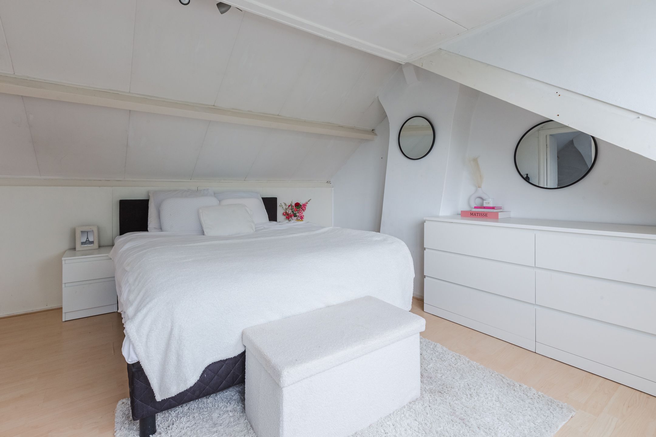 Foto 33 van Treublaan 9