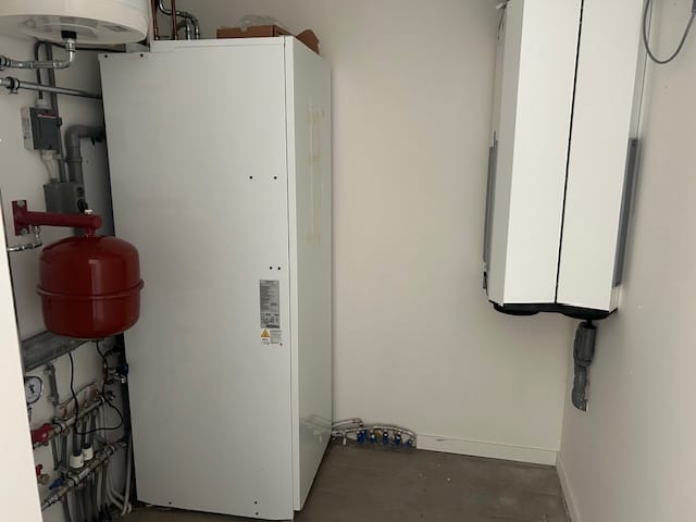 Photo 9 of Dorpsstraat 75-C