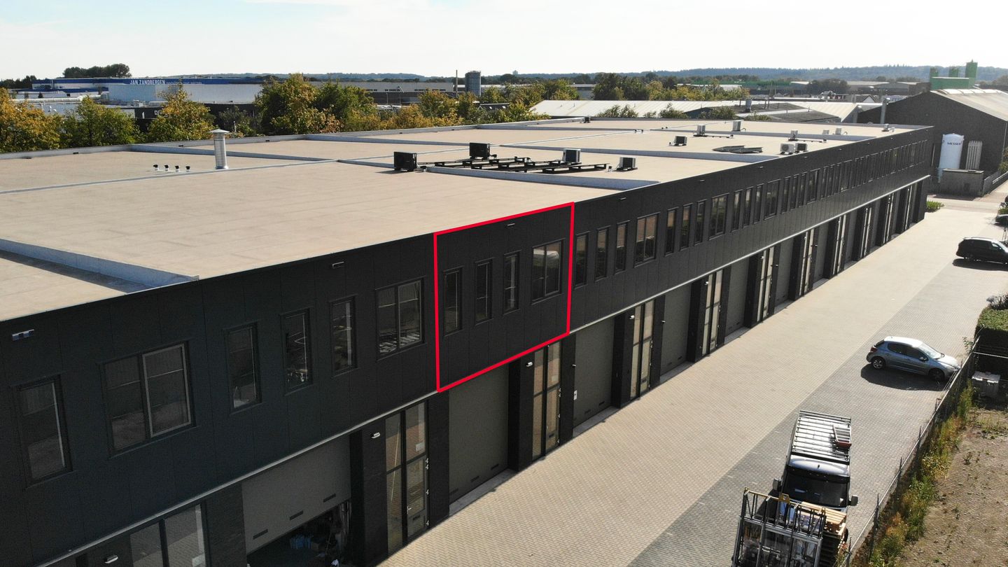 View photo 2 of Accustraat 21-M