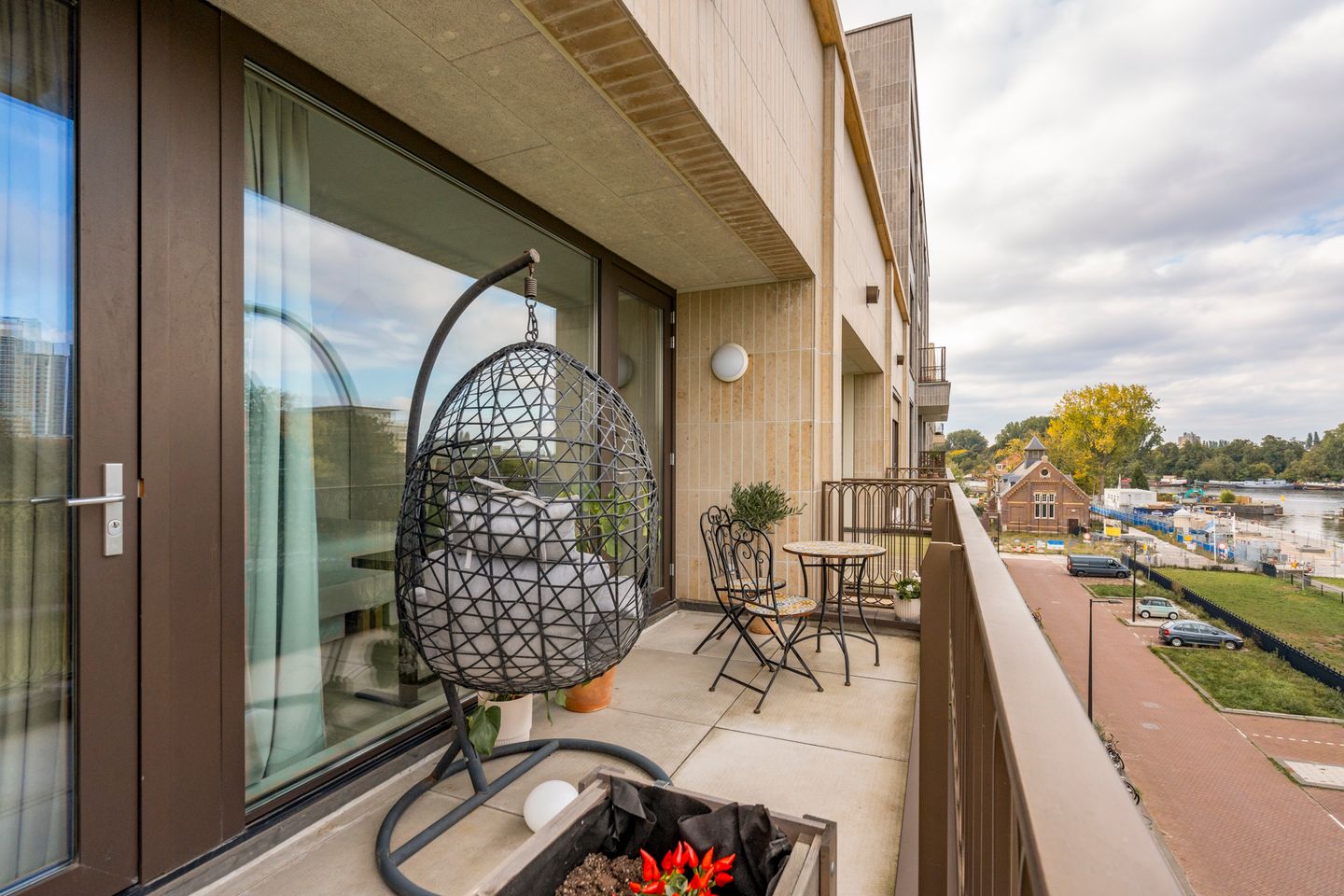 Foto 20 van Kruysweerstraat 249