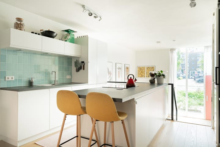 Foto 2 van Derkinderenstraat 5-A