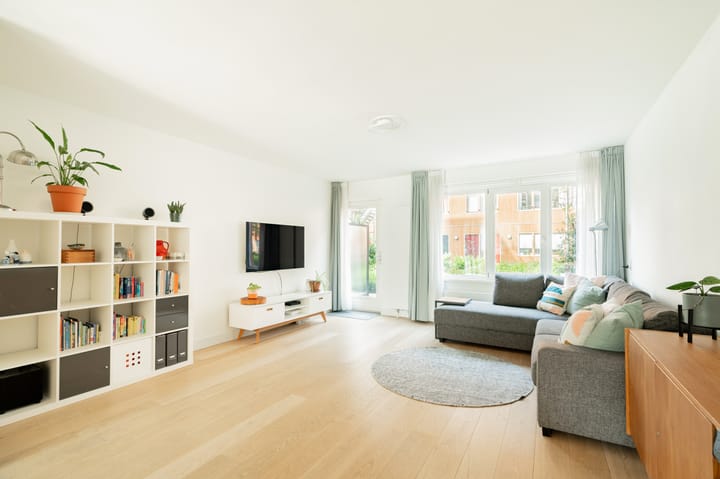 Foto 11 van Derkinderenstraat 5-A