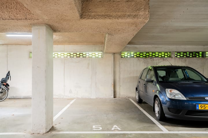 Foto 44 van Derkinderenstraat 5-A