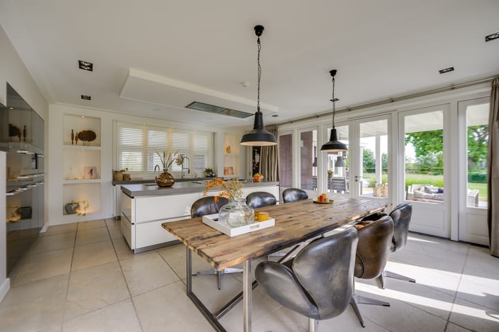 Photo 19 of Bredaseweg 24