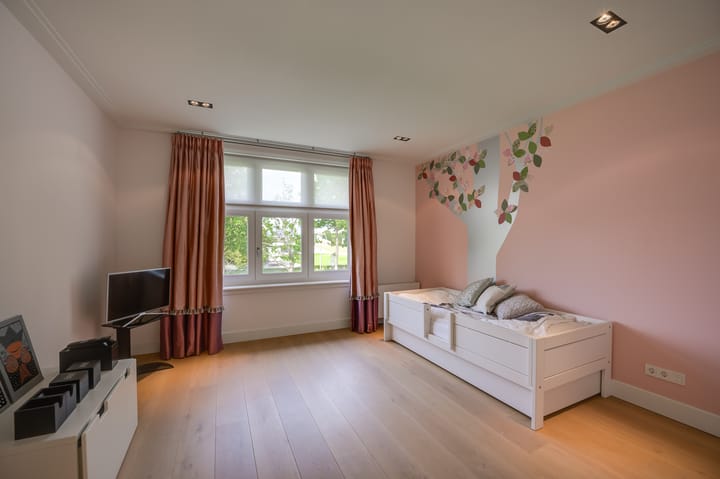 Photo 38 of Bredaseweg 24