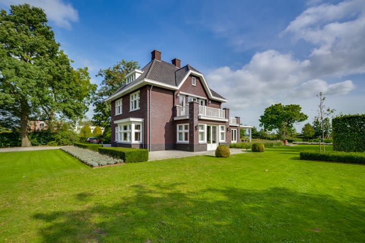 Photo 64 of Bredaseweg 24