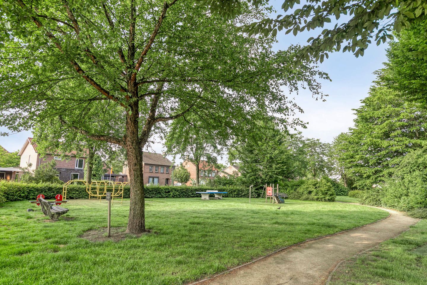 Photo 25 of Geerstraat 8